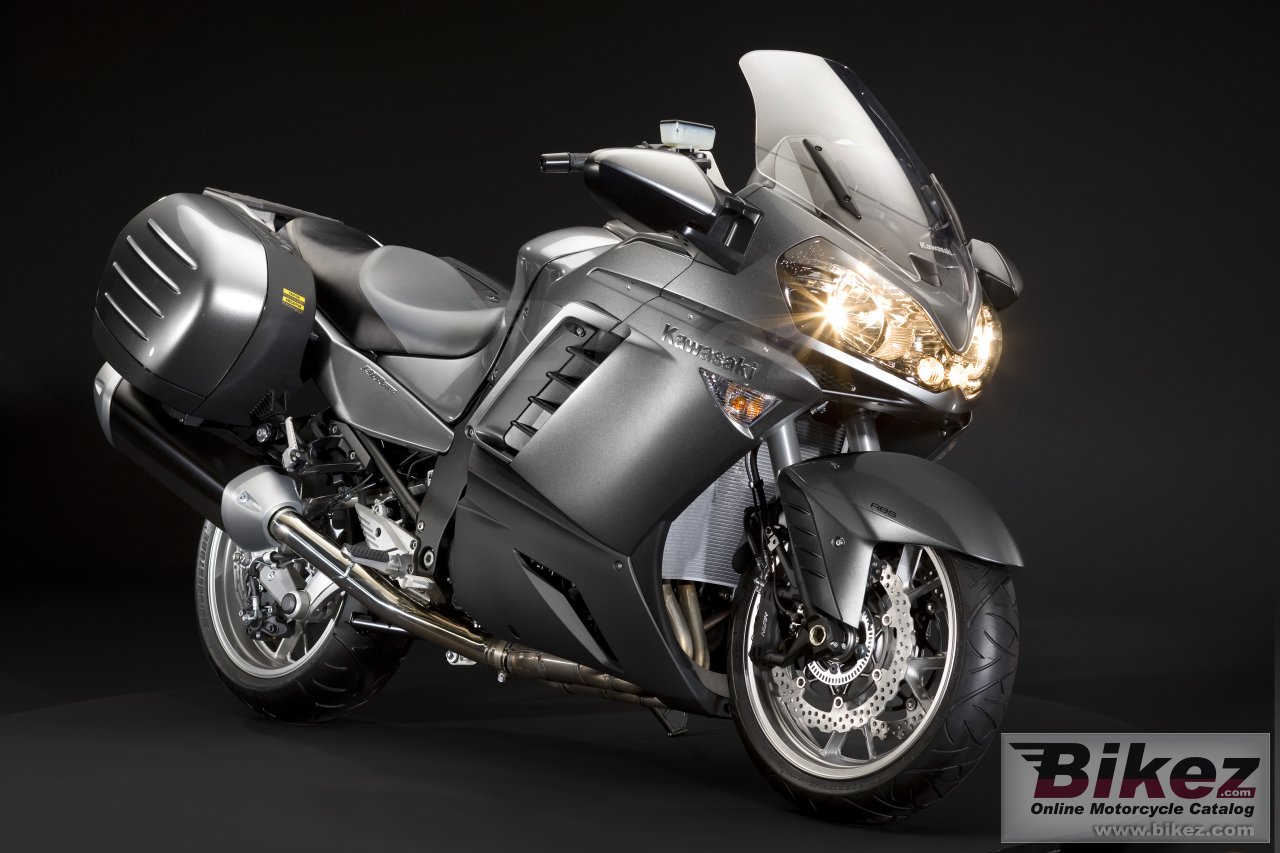 Big Kawasaki 1400 gtr picture and wallpaper from Bikez.com